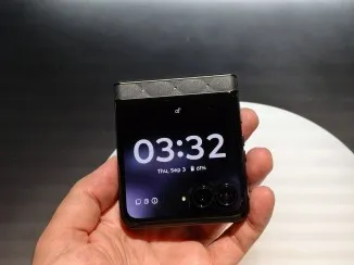 The Razr 70 in Crystals