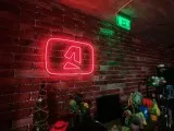 Low-light samples, ultrawide camera (0.5x) - 13mm, f/2.2, ISO 4800, 1/17s (3264x2448px) - Motorola Edge 70 Max review