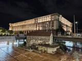 Low-light samples, main camera (1x) - 24mm, f/1.6, ISO 4267, 1/17s (4096x3072px) - Motorola Razr Fold review
