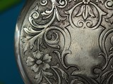 Close-up samples, telephoto camera (6x) - 142mm, f/2.4, ISO 275, 1/100s (4096x3072px) - Motorola Razr Fold review