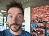 Selfie samples, 0.6x (native) - 18mm, f/2.0, ISO 160, 1/33s (4096x3072px) - Oppo Reno16 Pro review
