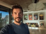 Selfie samples, 1x - 25mm, f/2.0, ISO 8000, 1/12s (4096x3072px) - Oppo Reno16 Pro review