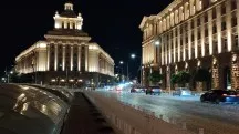 Video screengrabs, low light: 1x -  (3840x2160px) - Redmi Note 17 Pro Max review