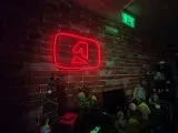 Low-light samples, ultrawide camera (0.6x) - 13mm, f/2.2, ISO 1600, 1/25s (4000x3000px) - Samsung Galaxy Z Flip8 review