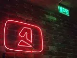 Low-light samples, main camera (2x) - 46mm, f/1.8, ISO 640, 1/50s (4000x3000px) - Samsung Galaxy Z Flip8 review