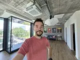 Selfie samples, ultrawide rear camera (0.6x) - 13mm, f/2.2, ISO 64, 1/100s (4000x3000px) - Samsung Galaxy Z Flip8 review