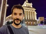 Muestras de selfies - f/2.0, ISO 1600, 1/13s (3264x2448px) - Reseña del Sony Xperia 10 VIII